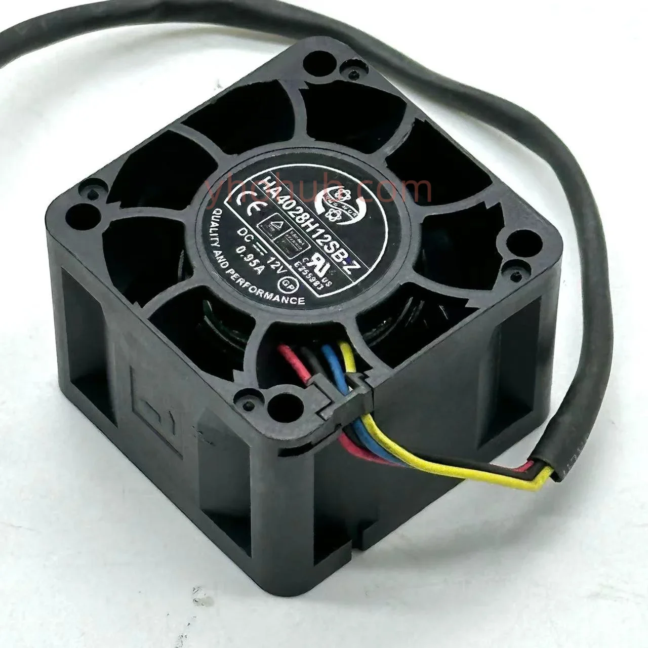 HA4028H12SB-Z DC 12V 0.95A 40x40x28mm 3 線式サーバー冷却ファン
