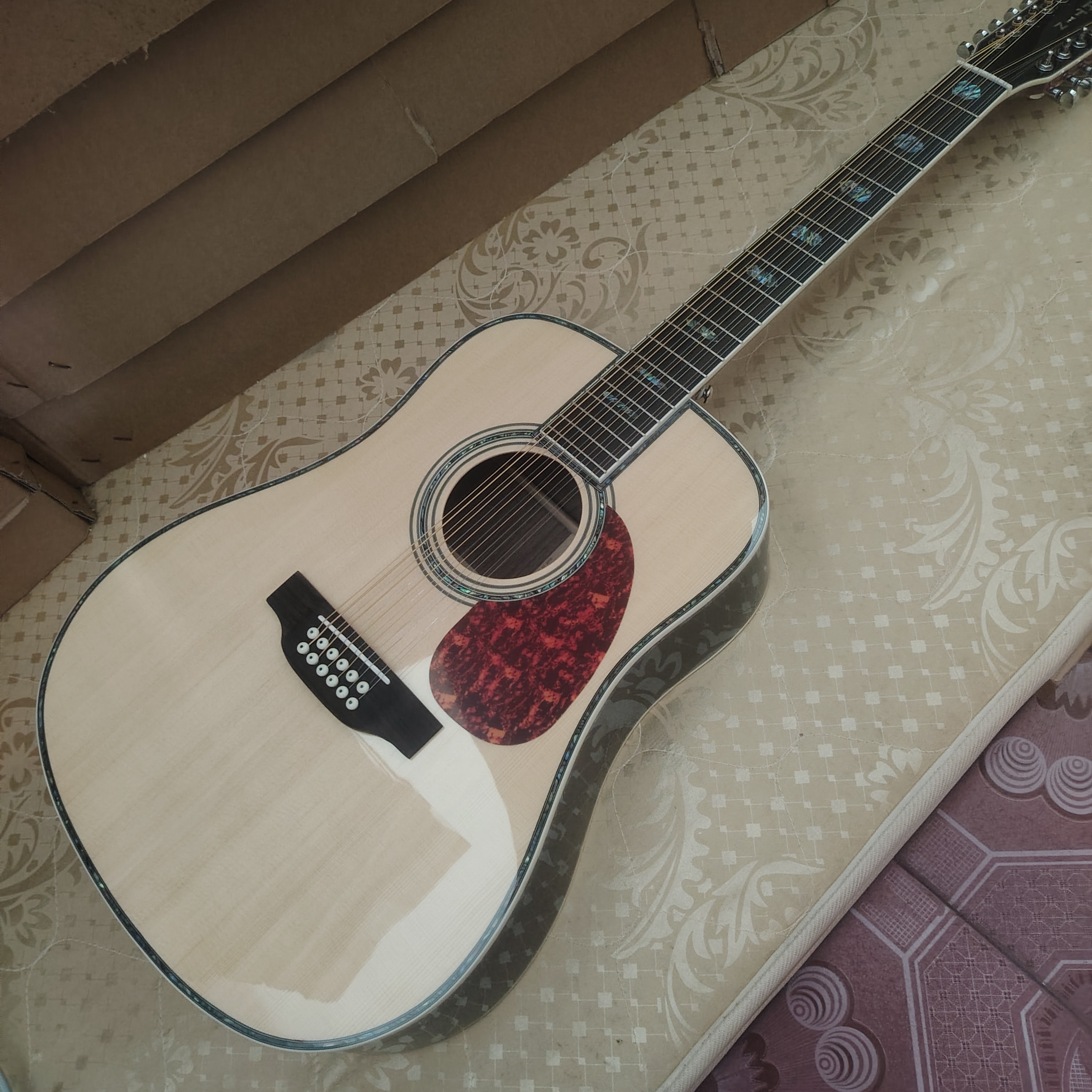 高品質 12 弦 D-45 アコースティック ギター在庫あり、スプルース トップ、ローズウッド指板、米国の地元倉庫からの迅速な発送