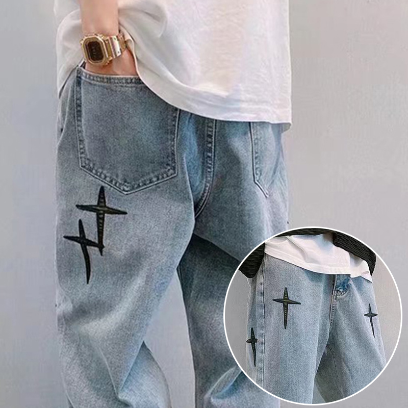 メンズトレンディなクールスタイル 2024 ブルーデニムパンツだぶだぶワイドレッグストリートズボンクロススターステッカー刺繍デザインジーンズ男性