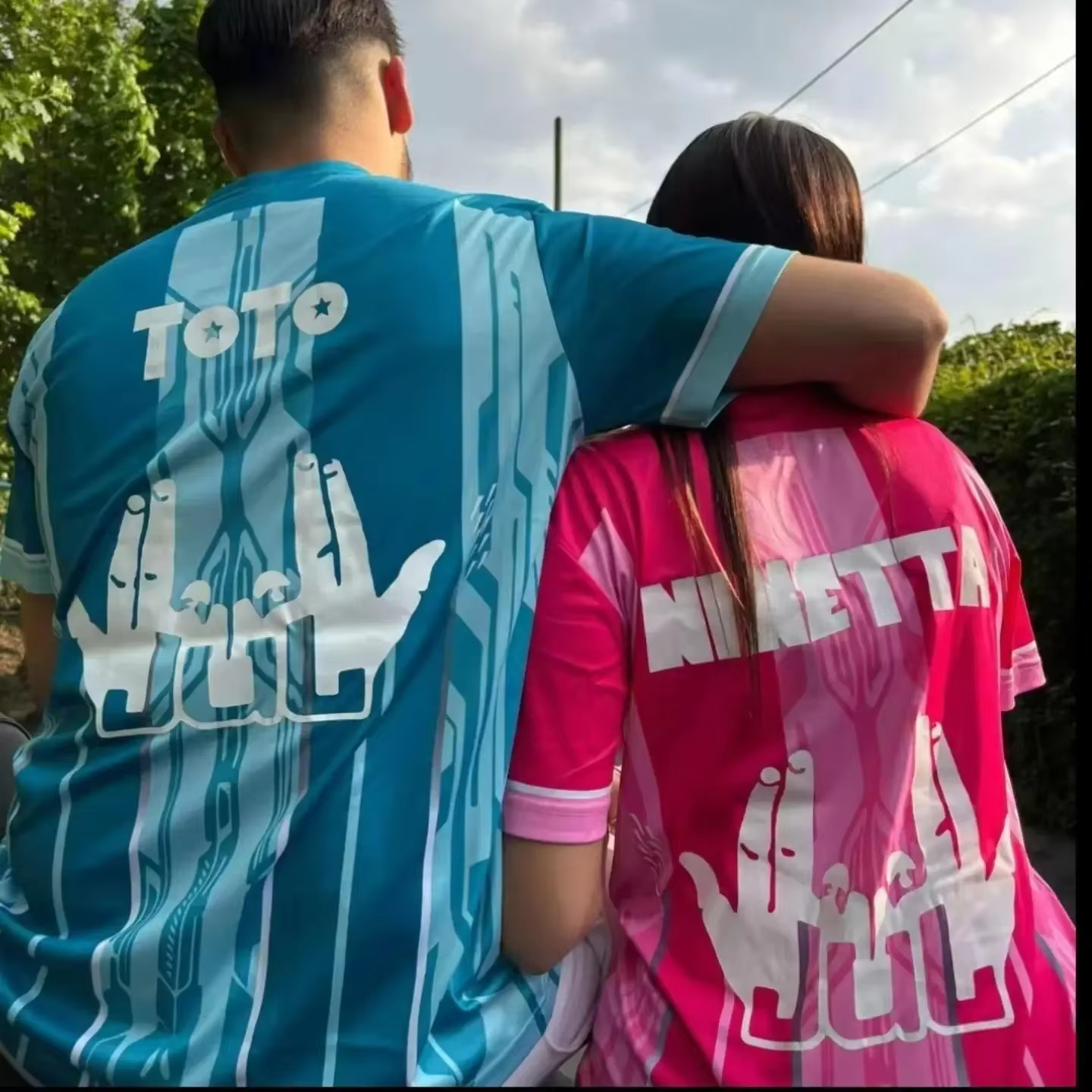2025 7 月マイヨ TOTO Et Ninetta ジャージ女性トレンディなラップカルチャープリント Tシャツ息半袖 Tシャツ女性 Tシャツジャージ