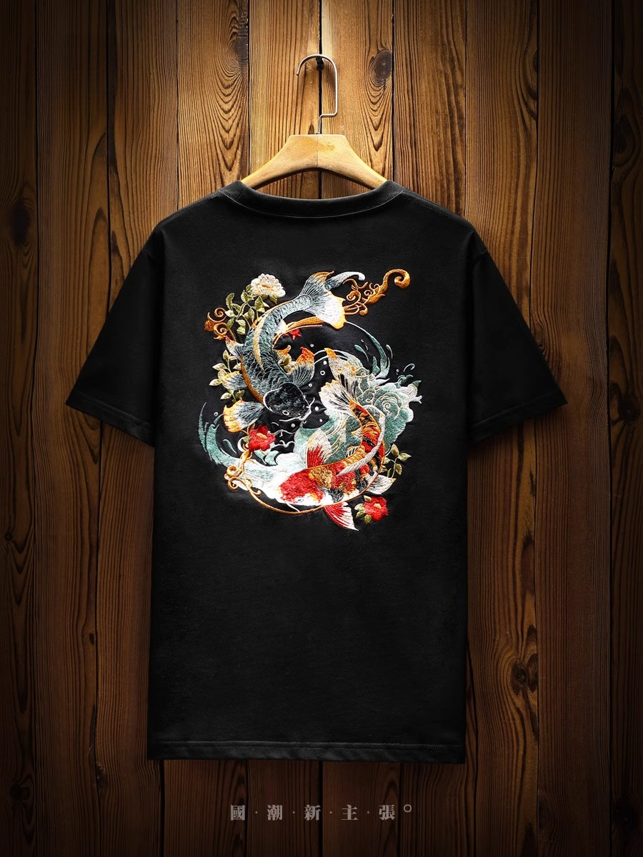 メンズ夏の Tシャツ中国鯉刺繍 Tシャツ男性ヴィンテージグラフィック Tシャツ原宿綿カジュアル半袖高品質