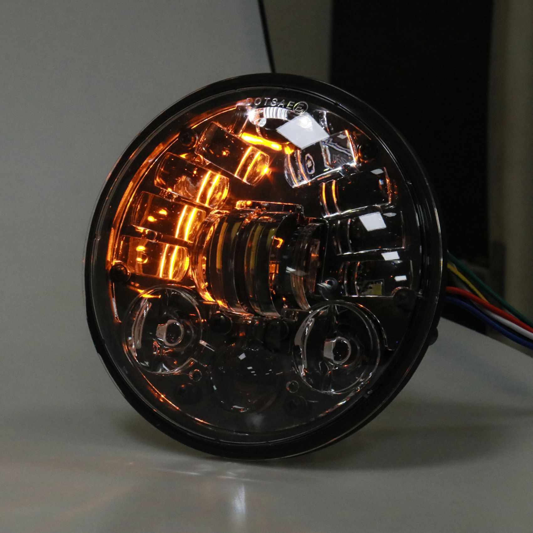 ユニバーサル 5.75 インチ LED ヘッドライト 5 3/4 インチ LED DRL ハイ/ロー 36 ワットオートバイターンライトデイタイムランニングヘッドランプライト