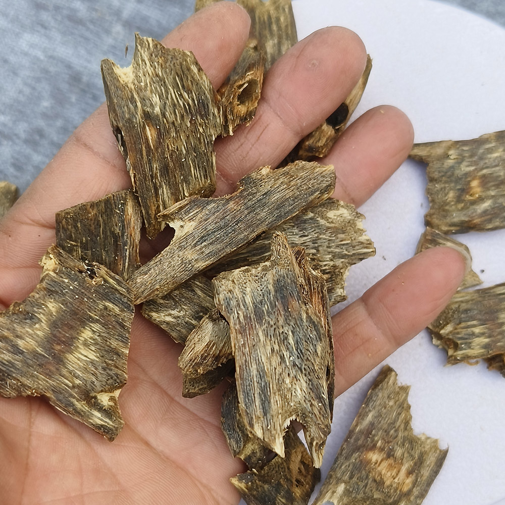 50 グラム中国伽羅ウッドブロック品質家の装飾本物の甘南有機栽培蜂蜜とフルーツの香り甘い