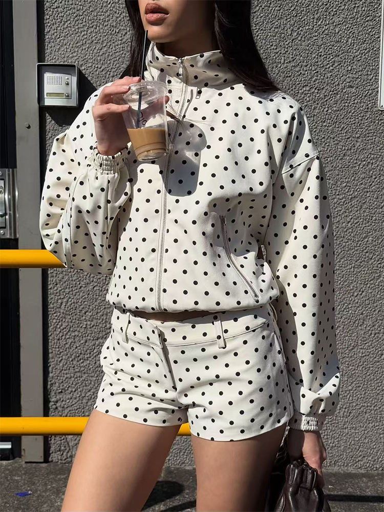 SLTNX ファッション女性のポルカドットプリントショートコート秋長袖タートルネックジッパーポケット付きカジュアルジャケット