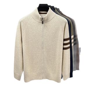オーダーメイドのメンズウールニット、カジュアルで高級感あふれるプルオーバー、ジッパー付き、カジュアルなメンズ用厚手ニットカーディガン