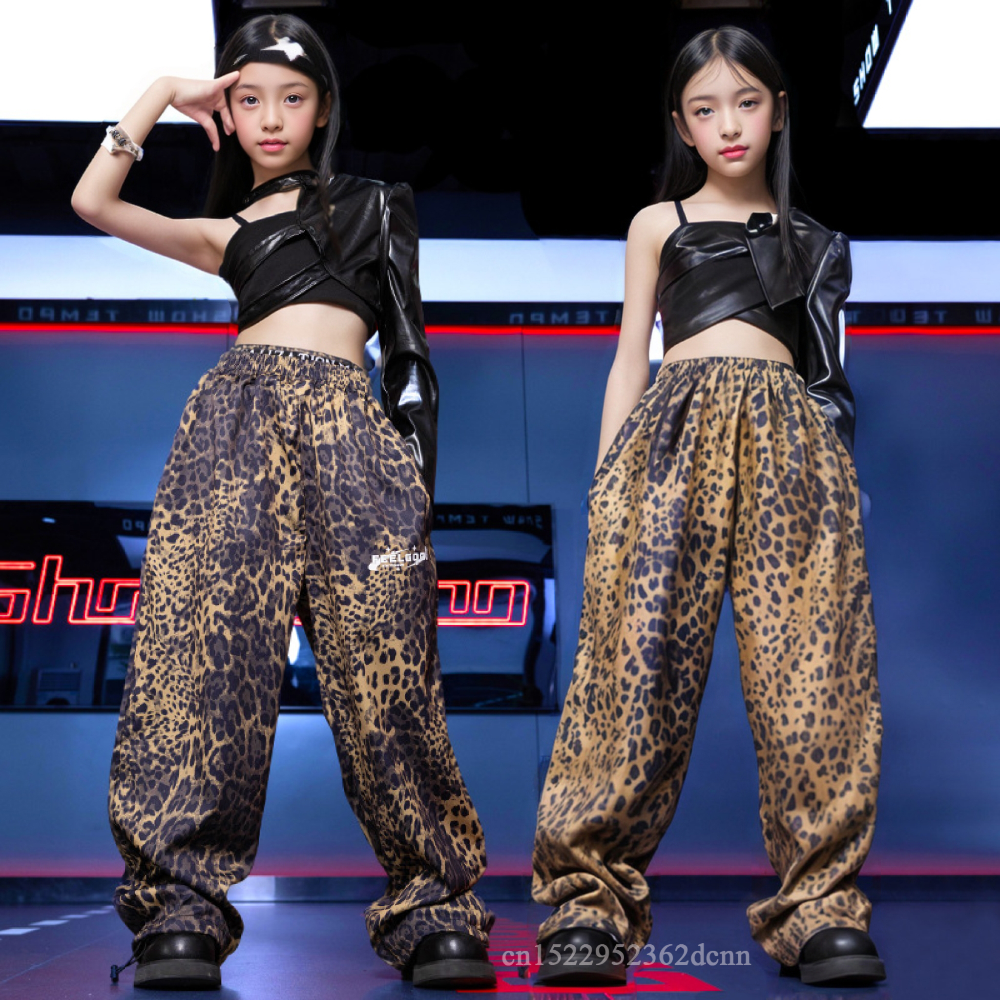 女の子黒ノースリーブクロップトップとヒョウ柄パンツジャズパフォーマンス衣装子供ストリートダンスヒップホップキャットウォークステージF