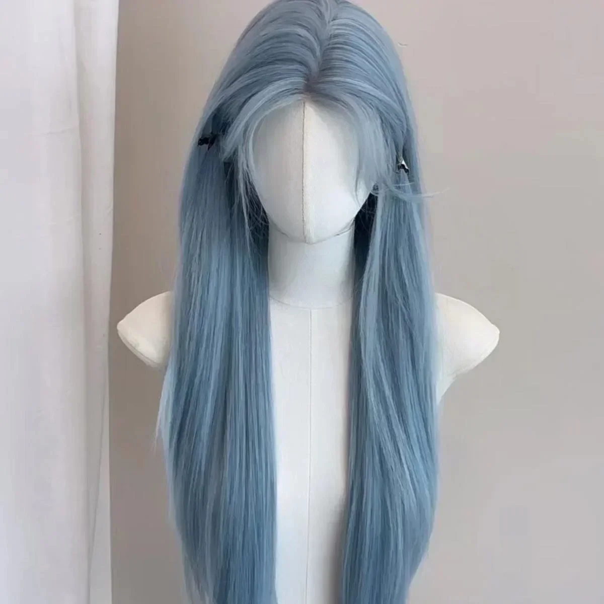 グレイシャーブルー額レース低彩度ブルーウィッグ女性フルヘッドロングヘアシミュレーションヘア夏軽量