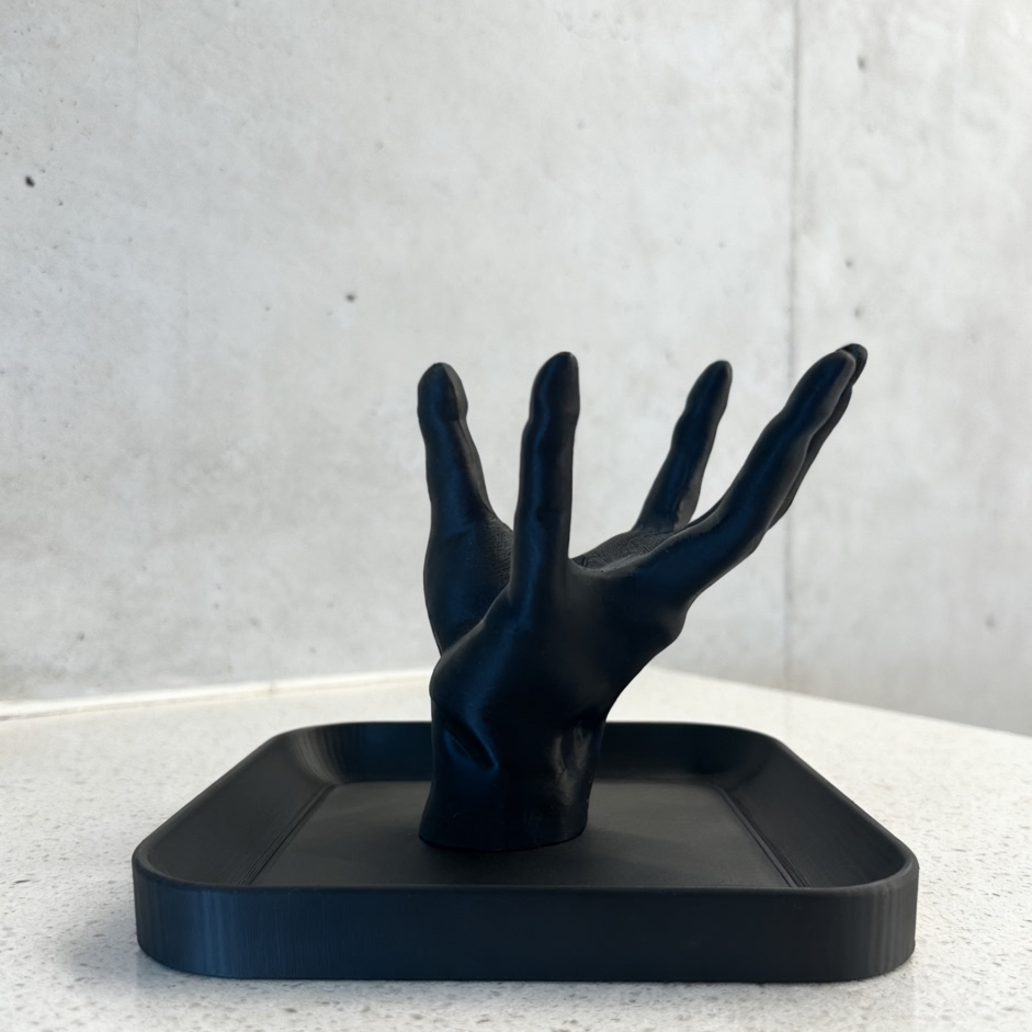 【ゴシック調トレイディスプレイ】ジュエリーやキーホルダーを収納できる手の形のトレイ - Devil's Hand