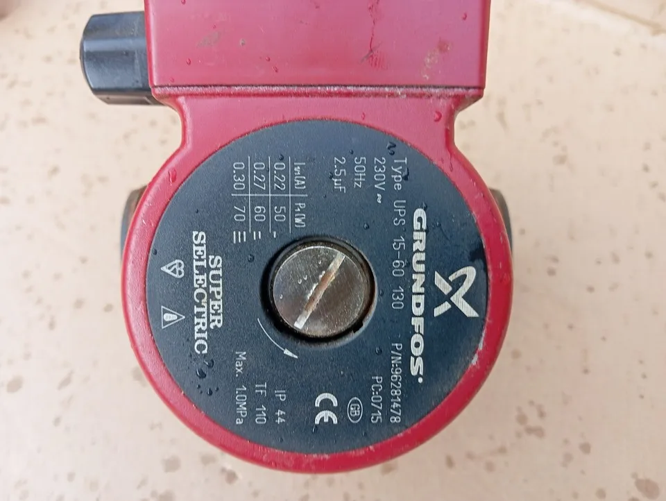 2026 Ups 15-60 130 ポンプ新品オリジナル スポット Plc