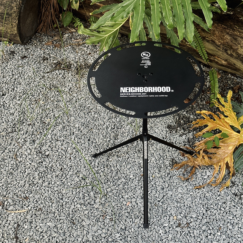 Neighborhood NBHD 屋外キャンプテーブルポータブルキャンプアルミ合金ピクニック三角形折りたたみテーブル