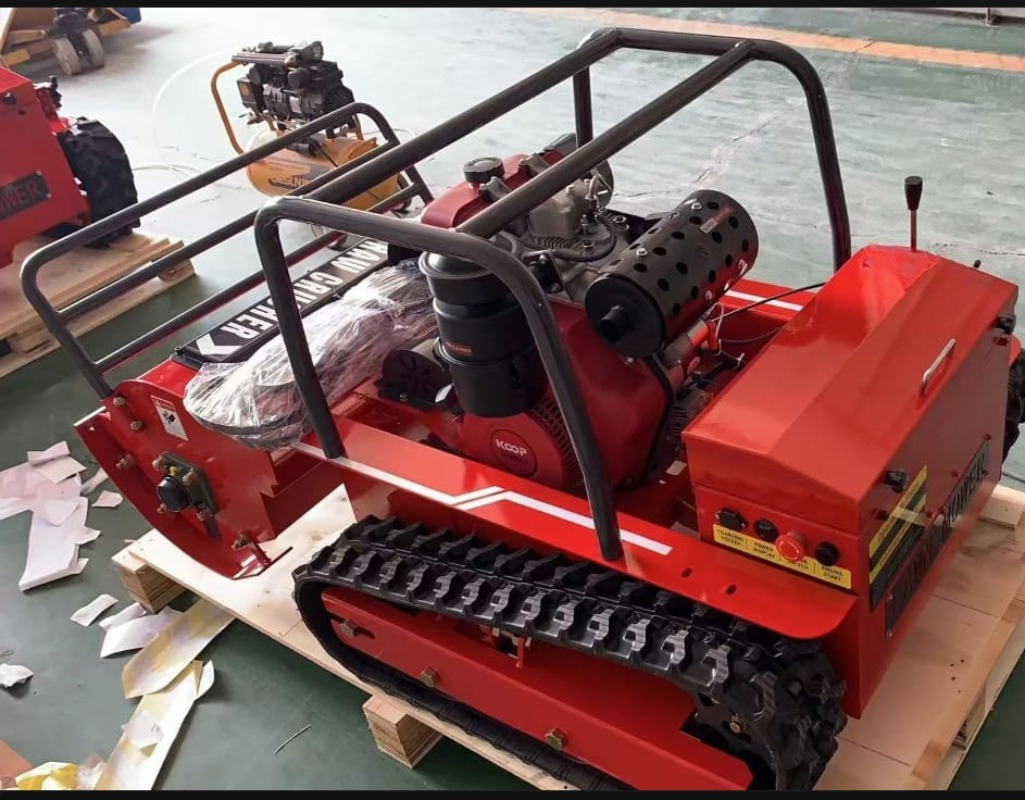カスタマイズされたYG50Bクローラー型RC草刈機農場用