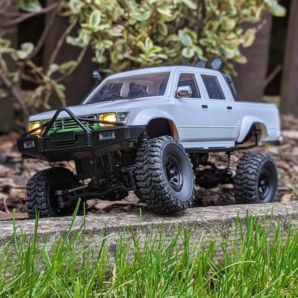 C64-1 WPL RC ロッククローラーオフロードリモートコントロールトラック 4x4 1/16 260 モーター全地形比例車大人の電動ギフトおもちゃ