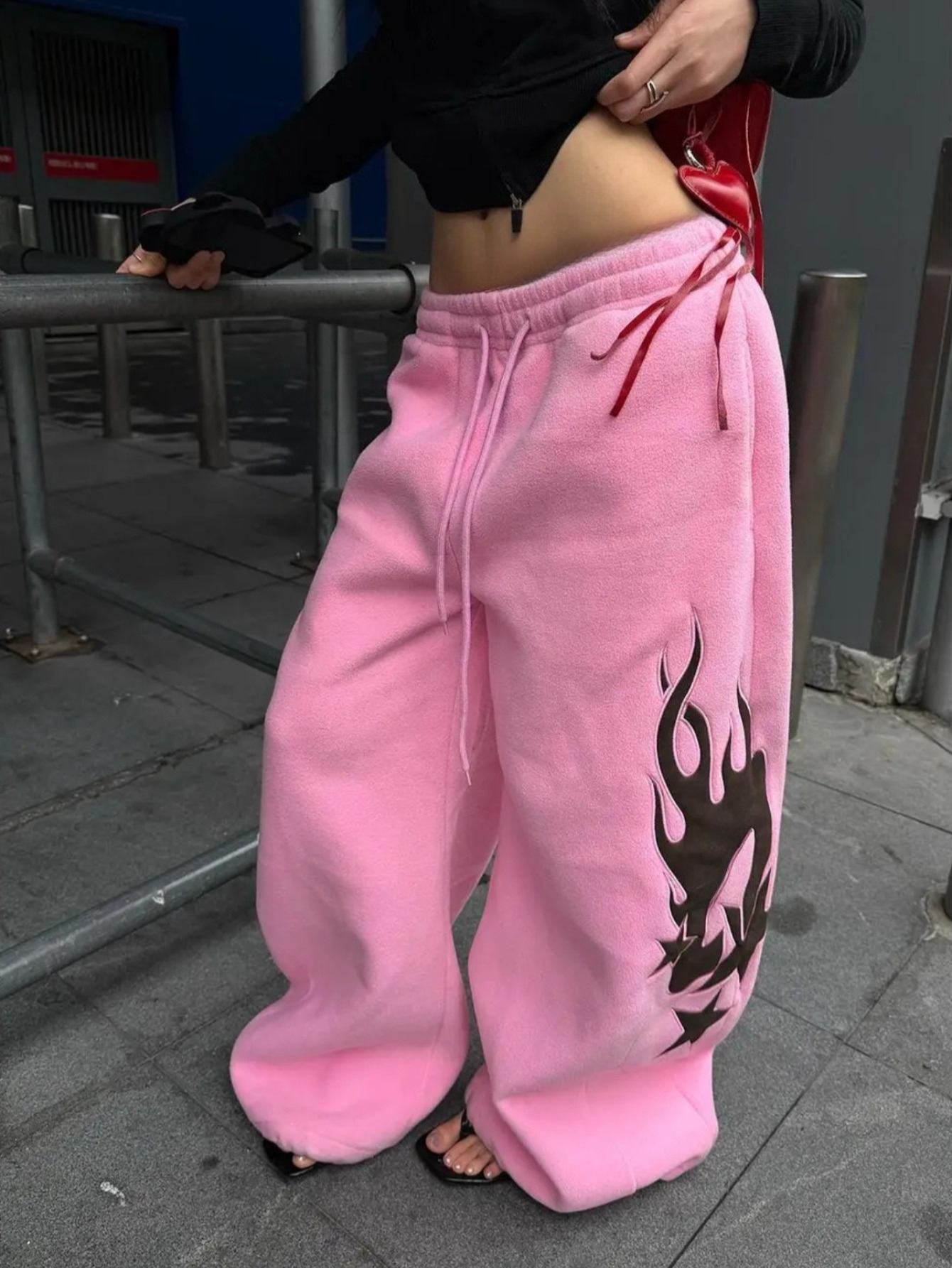 Y2K 女性ストリートワイドレッグ刺繍スウェットパンツだぶだぶ特大パンツグランジジョガーパンツ Acubi 2000s Alt 服