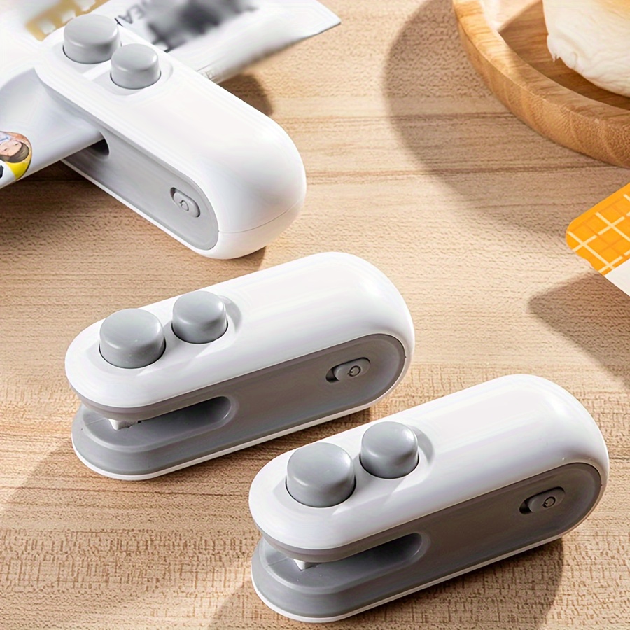 2 in 1 ミニバッグシーラー カッターとマグネット付き ビニール袋ヒートシーラー USB-C 充電式チップバッグシーラー スナックバッグ用