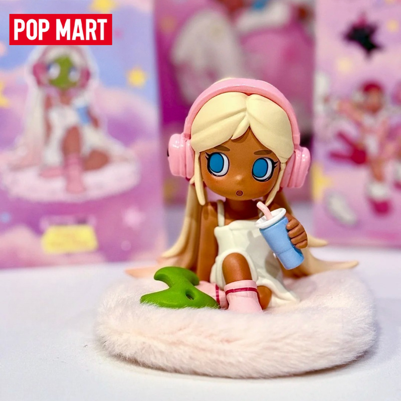 本物のPOP MARTリルピーチライオットスリープオーバーシリーズブラインドボックス反抗的なガールエネルギーミッドナイトパーティーオールドコミックブックスタイル