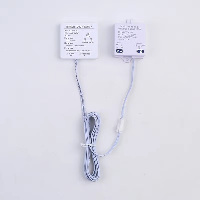 AC 110-220V LEDライトまたはバスルームミラーデフォッガーパッドを制御するためのタッチスイッチ。ホテルや家庭の鏡に適しています。