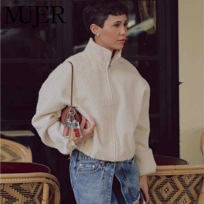 MUJER クロッププラッシュジャケット女性ジップバーシティレディースボンバージャケット新アウターオーバーサイズデミシーズンジャケット女性用コート