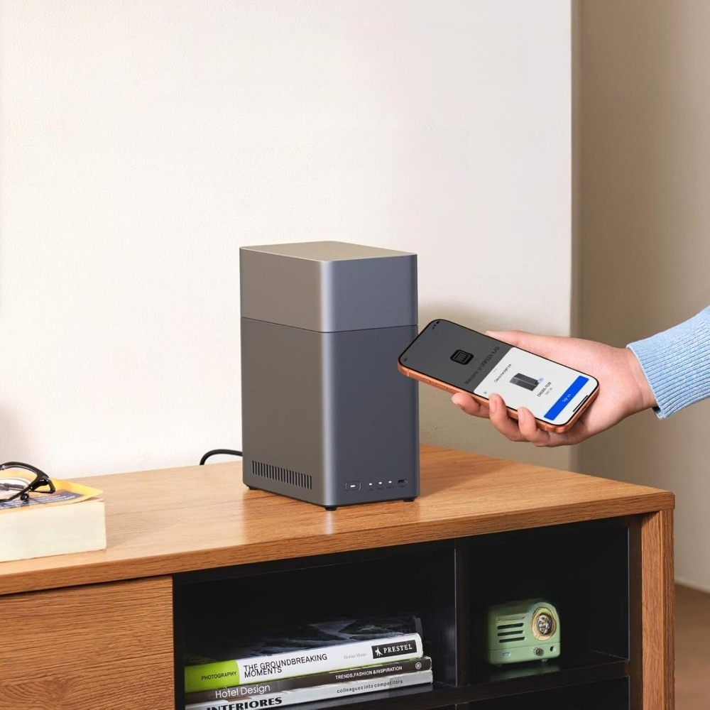 家庭用 2 ベイ デスクトップ NAS、64 TB 容量サポート、リモート アクセス、AI フォト アルバム、4K HDMI 出力、ネットワーク接続ストレージ