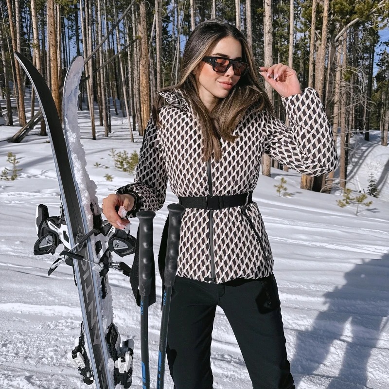 女性の新しい暖かい綿の服、ベルト付き、長袖スキー綿ジャケットとジャケット冬コート冬服女性冬