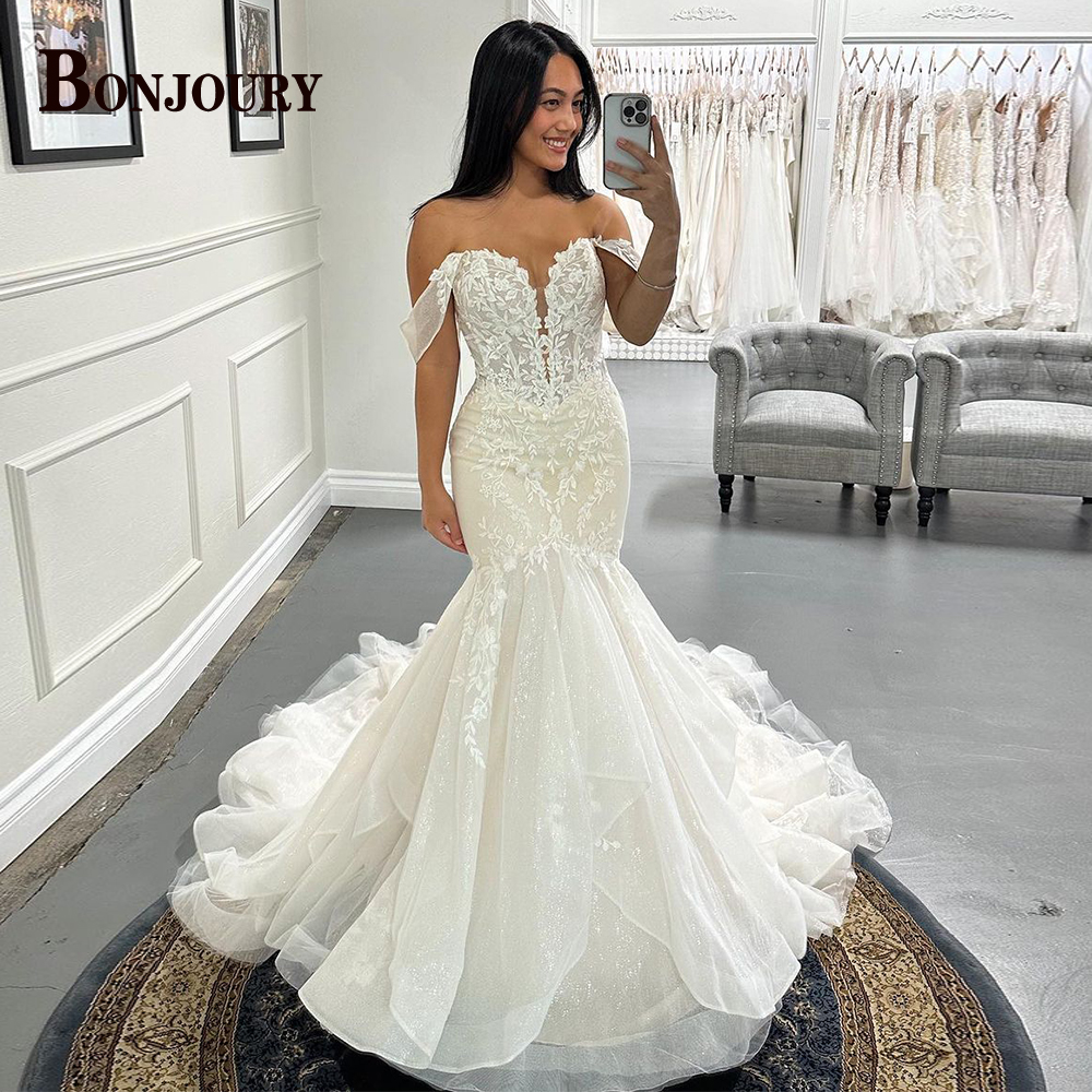 BONJOURY トレンディな人魚のウェディングドレス女性の花嫁オフショルダーチュールプリーツアップリケ Vestidos デ noiva カスタマイズ