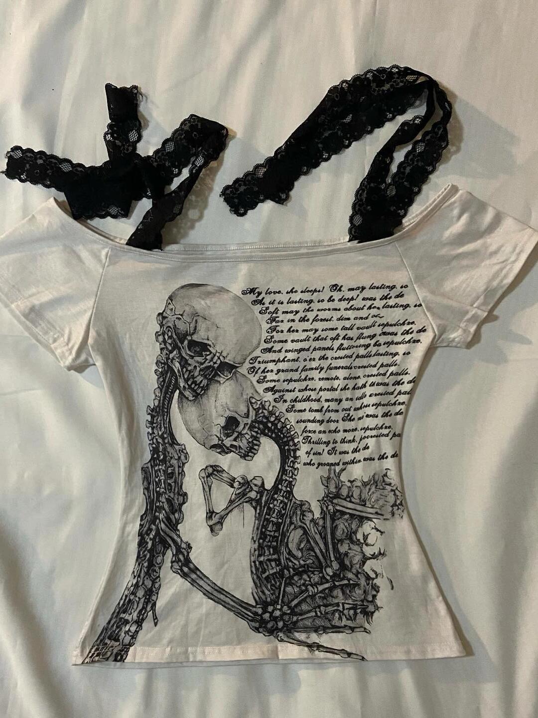 原宿レースパッチワーク半袖 Tシャツ女性スリムシックなスカルプリント Tシャツ女性パンク美的湯たんぽトップスストリート