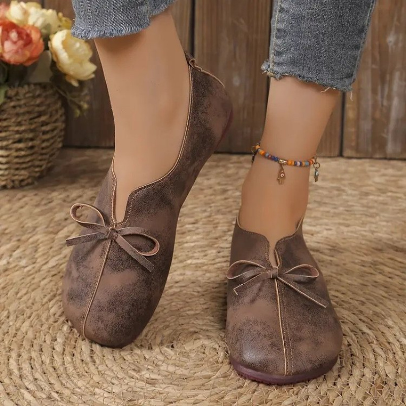 2026 オールシーズン新しいレディース ヴィンテージ フラットソール ママ シューズ - ボウ スリッポン カジュアル フラット、プラスサイズの快適な通勤靴