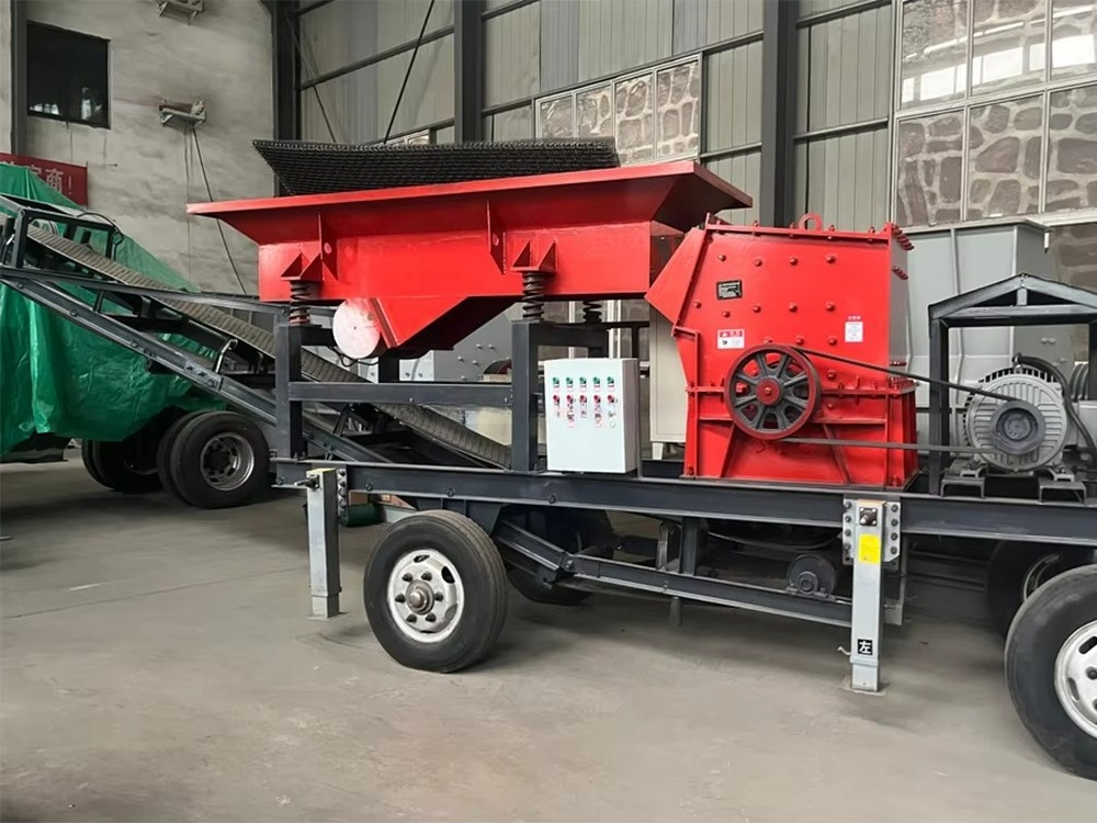 Factory Price Mobile Stone Crusher Construction Stone Crusher Mobile Box Crusher with Ac Motor Engine Mining Quarry Plant