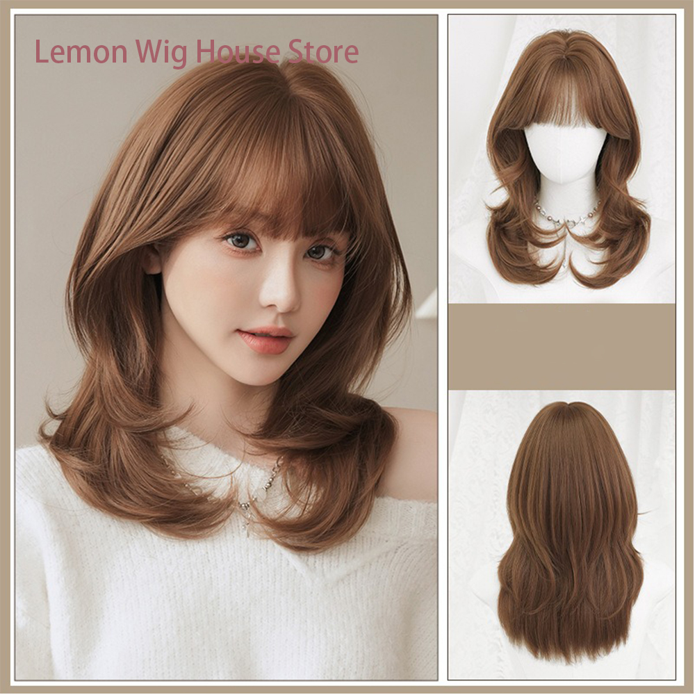 ショートカーリーヘアウィッグ女性のためのデイリーパーティー合成かつら前髪付きナチュラルレイヤードウィッグ高品質ファイバーウィッグ耐熱性