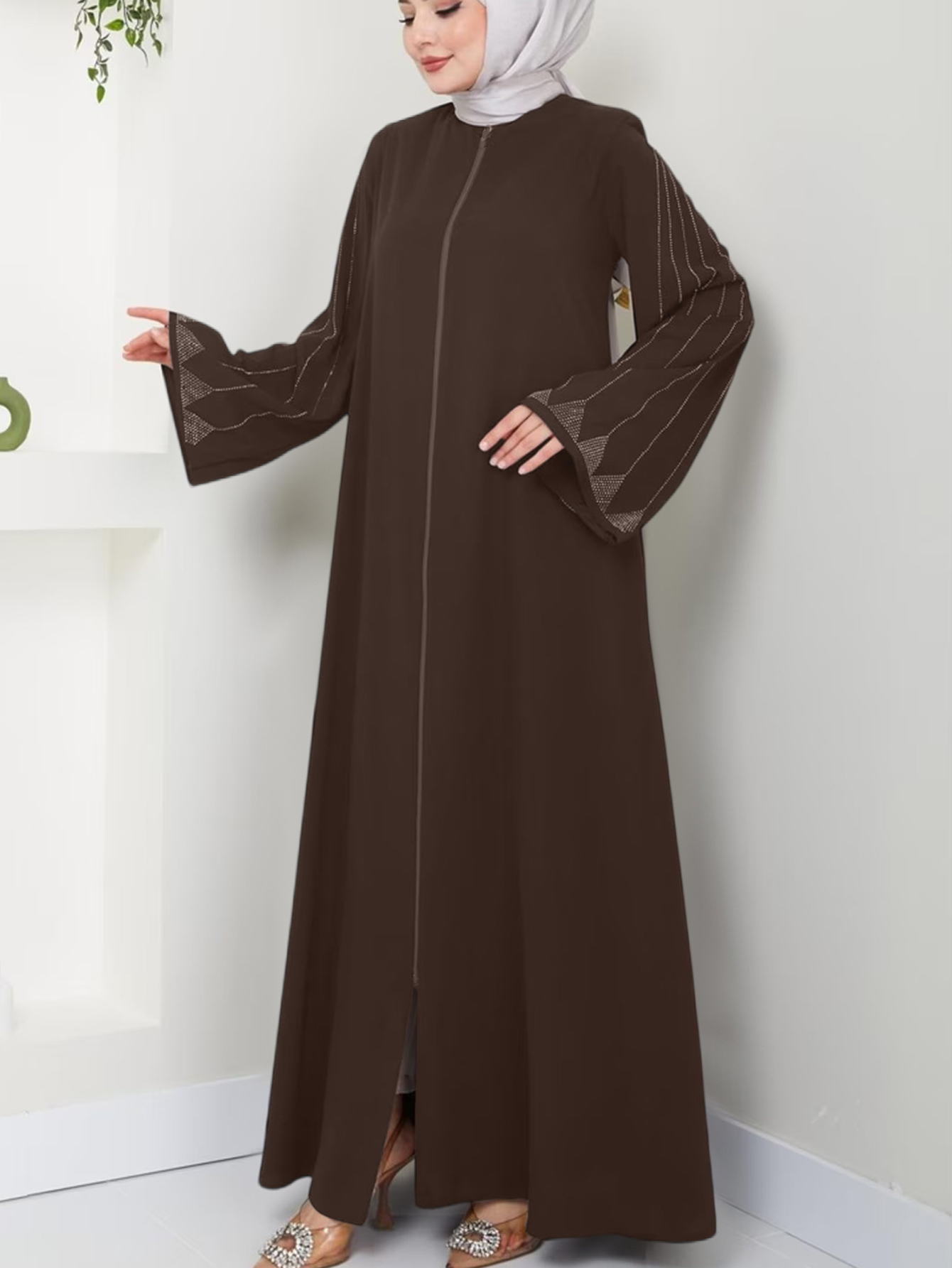 イスラム教徒のファッションの女性のホットダイヤモンド長袖ルーズコーヒースタイルのエレガントなドレス