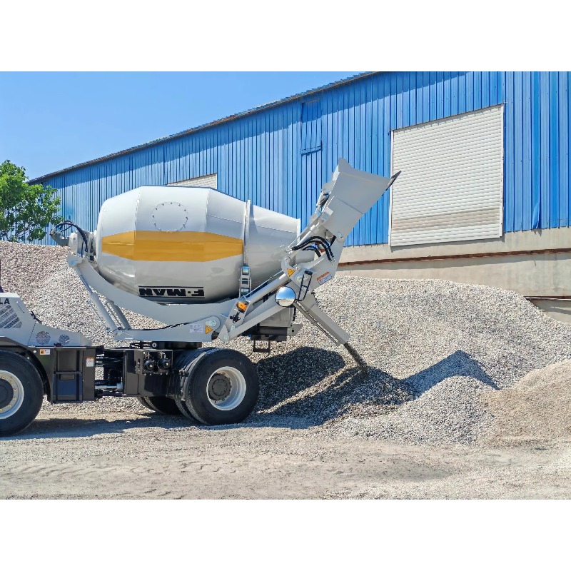 2.6m 3 自動積載コンクリート ミキサー トラック頑丈な高性能の建設機械