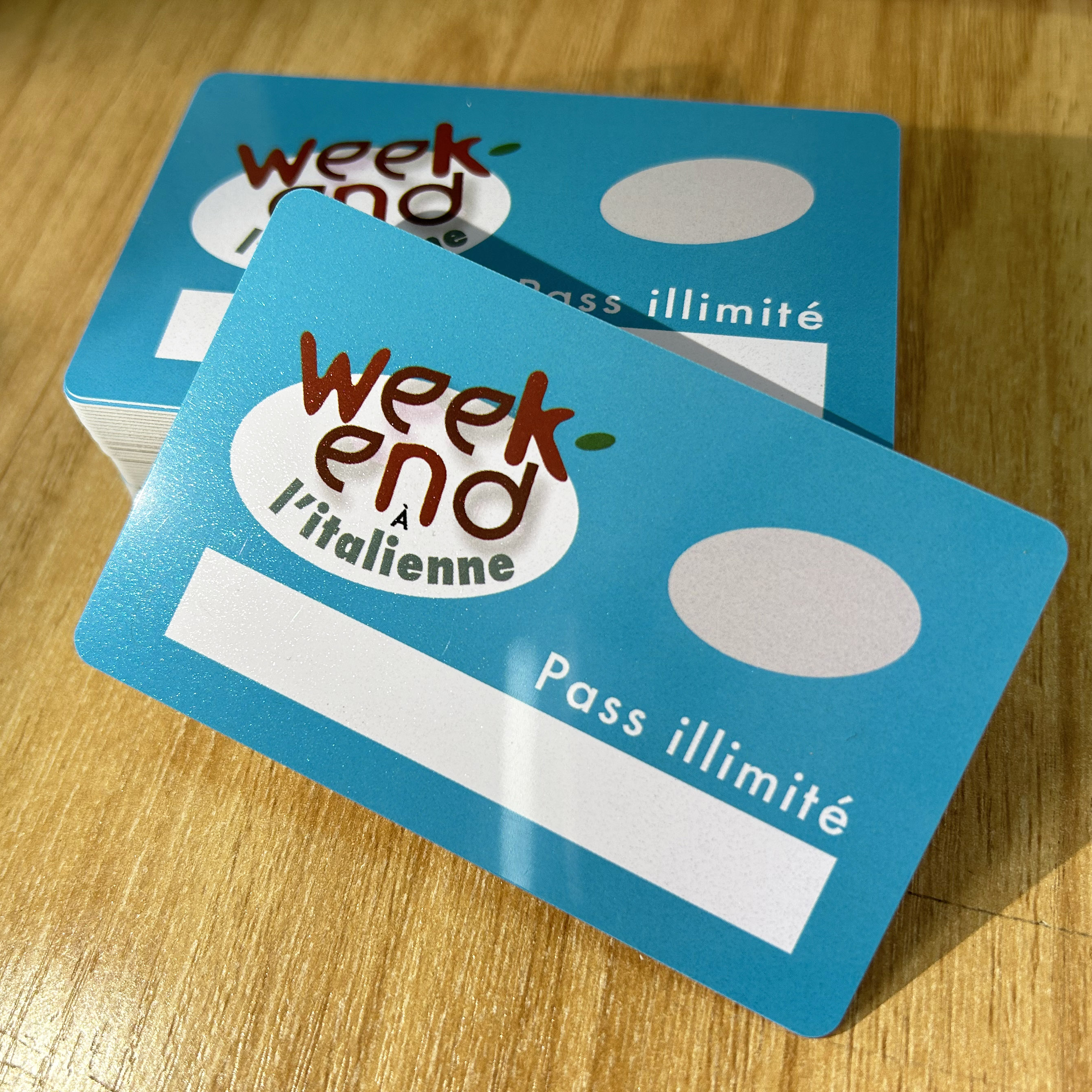 PVC business cards, pearl effect，Pearlescent effect，Waterproof business card