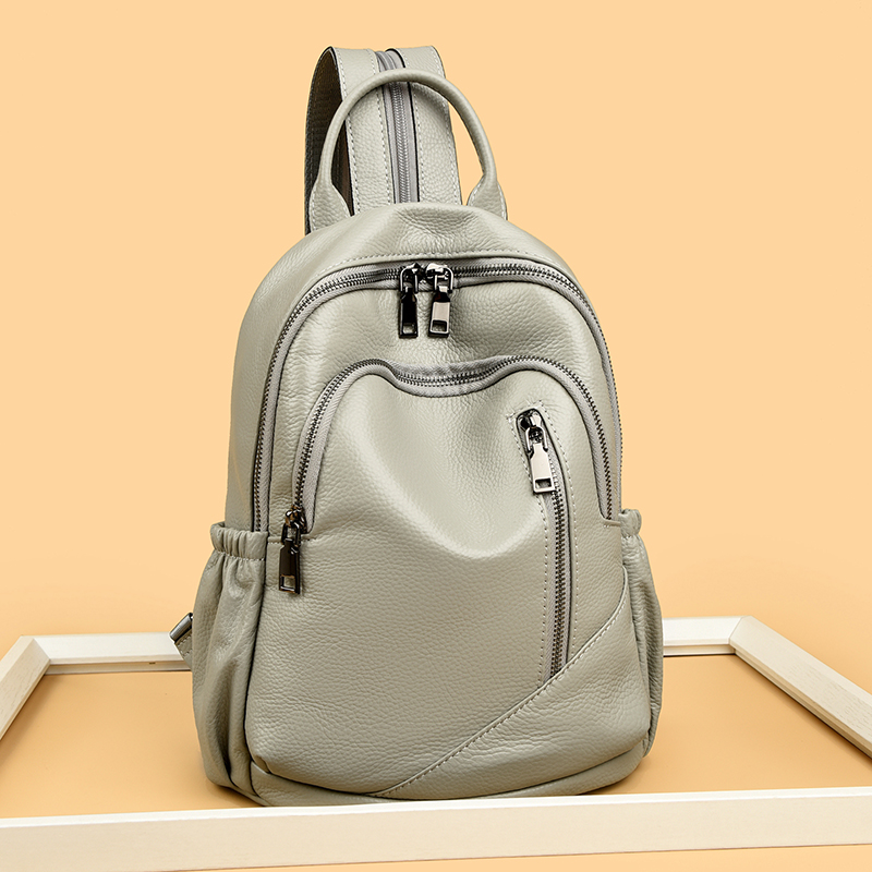 本物の牛革バックパックファッション大容量の女性のバックパック高品質本革女性ナップザックショルダーバッグサッチェル