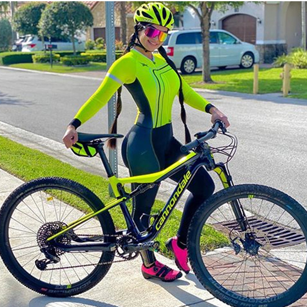 Macaquinho Ciclismo Feminino タイツ Xama サイクリング女性の長袖長ズボンライクラ生地スキンスーツ自転車バイクジャンプスーツセット