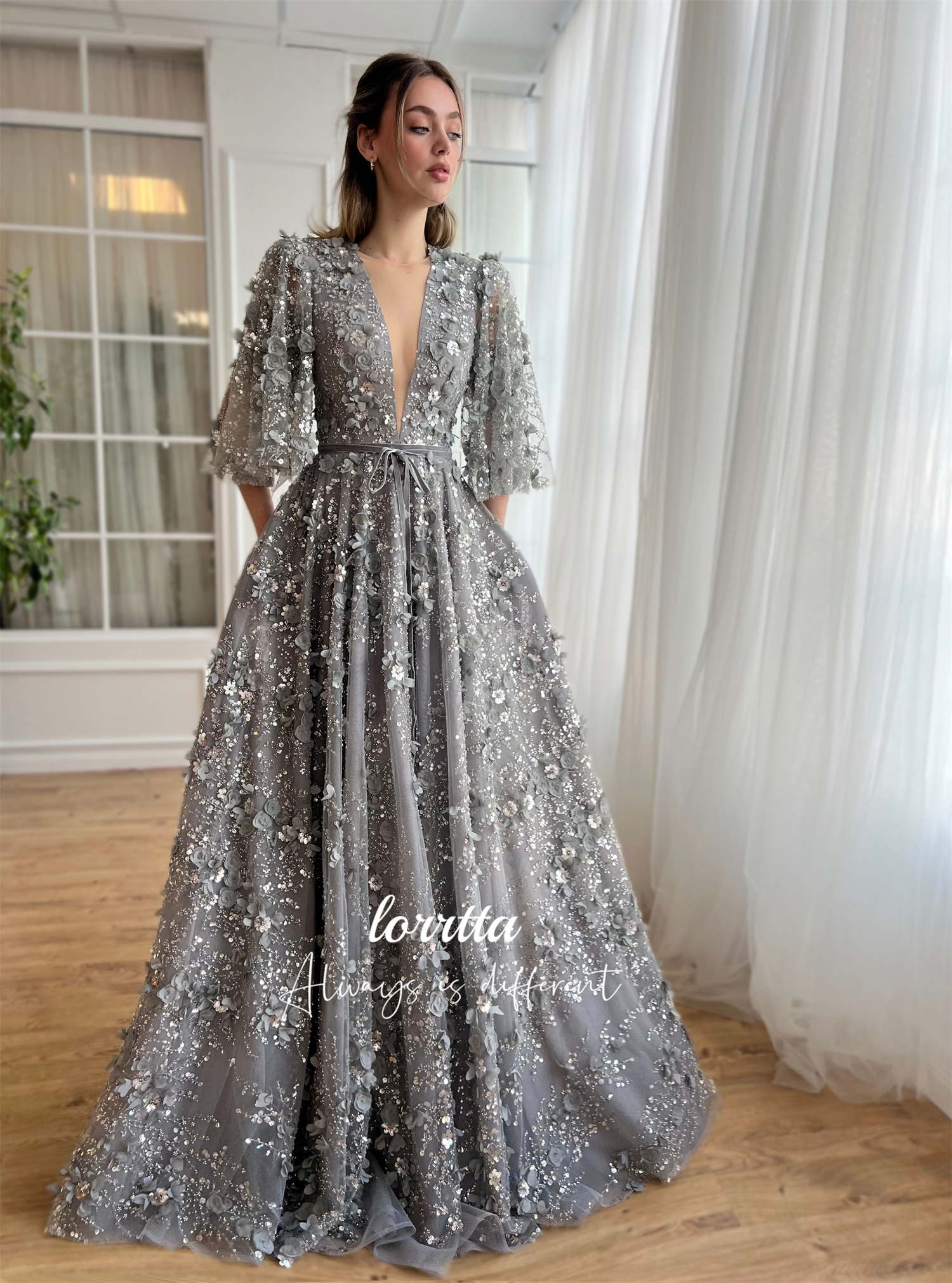 Lorrtta V ネックのウェディングパーティーイブニングドレスグレーボール女性のドレス若者のための女性プロム Deess Evones ロングガラカスタマイズ