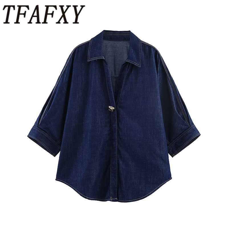 TFAFXY 2026 春カジュアル女性メタル装飾ブラウスカウボーイ半袖 V 襟ルーズブラウス新ファッションシャツトップス