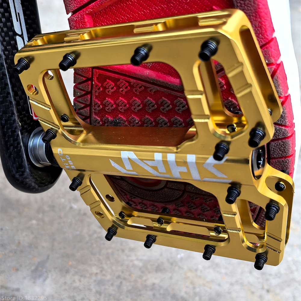 超軽量偏平足マウンテンバイクペダル MTB CNC アルミ合金密封された 3 ベアリング滑り止め自転車ペダル自転車部品
