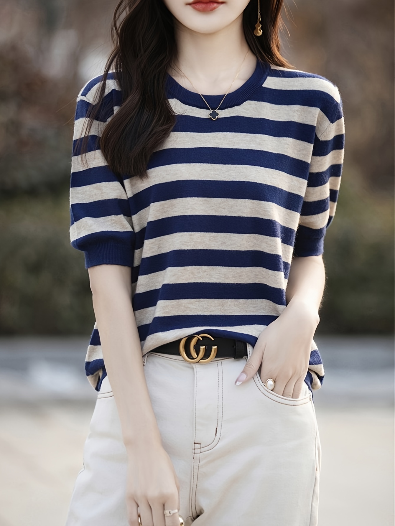 新しいストライプ Tシャツ女性のルーズラウンドネックプルオーバー女性の半袖 Tシャツストレートチューブニットセーター女性のトップ
