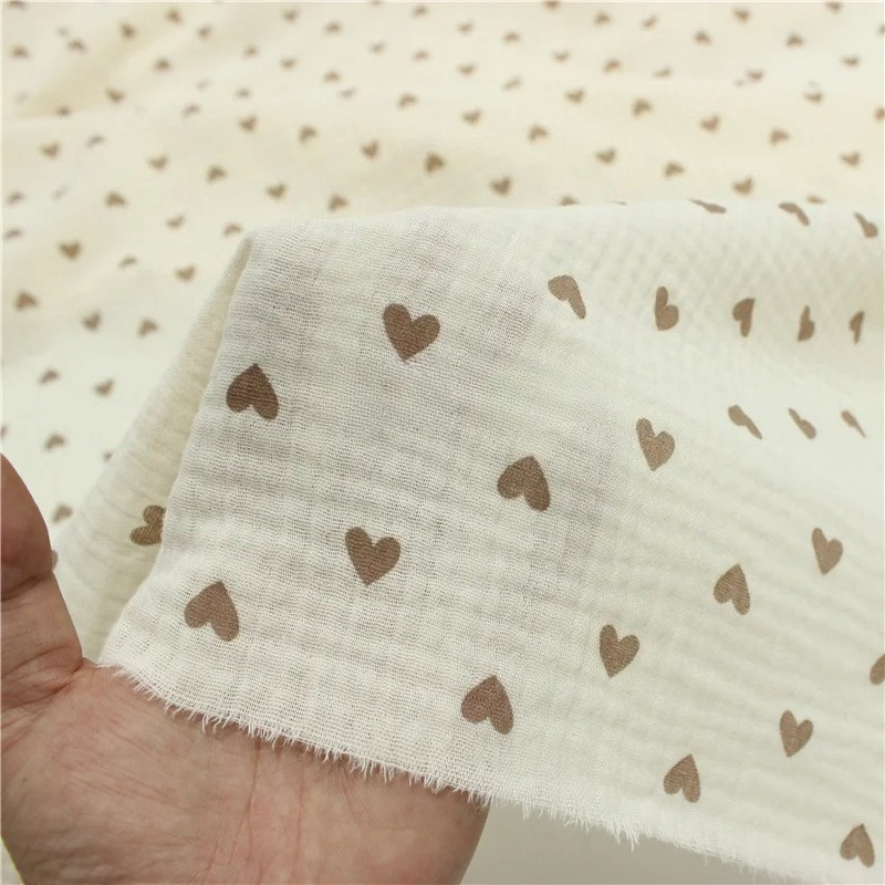 135x50cm 二層ガーゼクレープライトブロウハート布、クラシックスモールラブ生地、ホームウェア作り、パジャマ縫製布