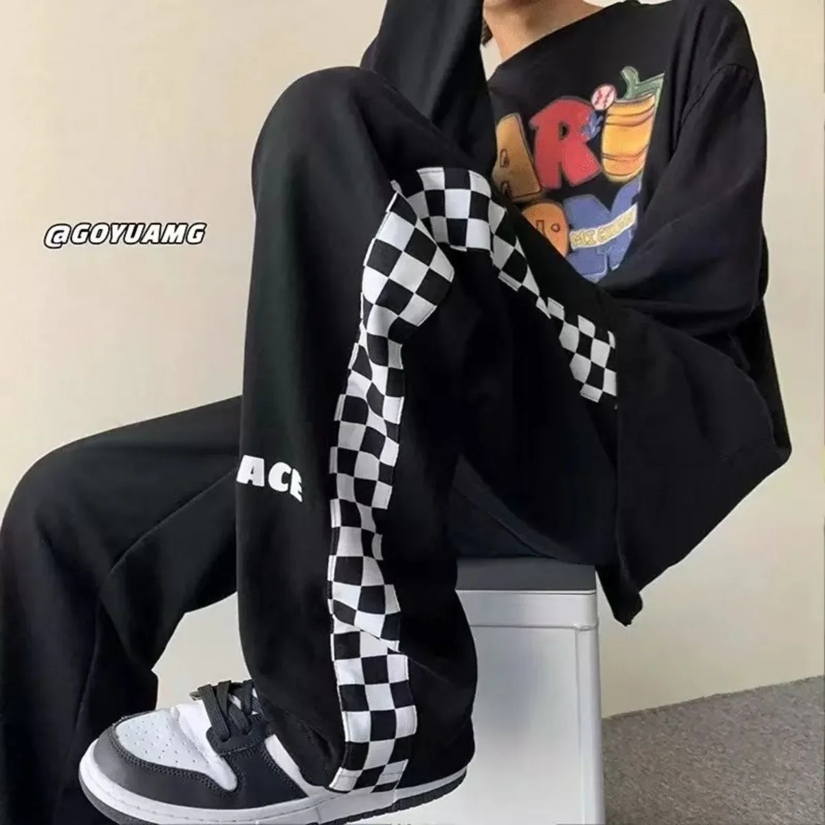 2025 新しい夏のファッションメンズカジュアルモーションパンツルーズストレートレッグパンツ長ズボングリッド男性ジョガーストリート