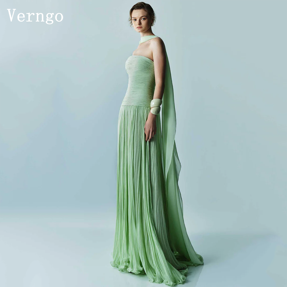 Verngo ライトグリーンシンプルなウエディングドレスストラップレス A ラインシフォンフォーマルオケージョンドレスエレガントなウエディングパーティードレスカスタマイズ