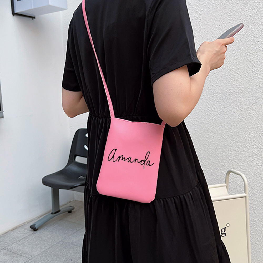 カスタマイズされたバケツ型のクロスボディバッグは、男性にも女性にも毎日の旅行や運動に適した軽量バッグです。