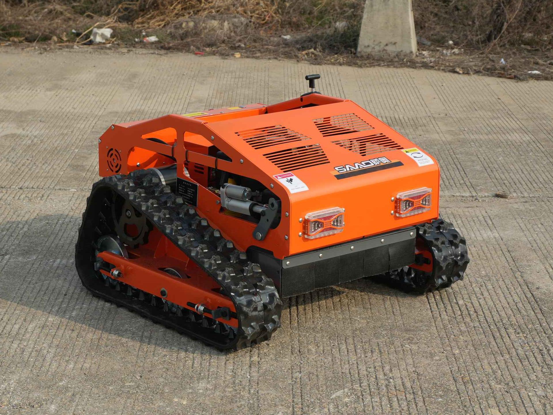 カスタマイズされた全地形リモコン芝刈り機安定した実行スマートリモート芝刈り機カッター CE 認定ゴルフコース