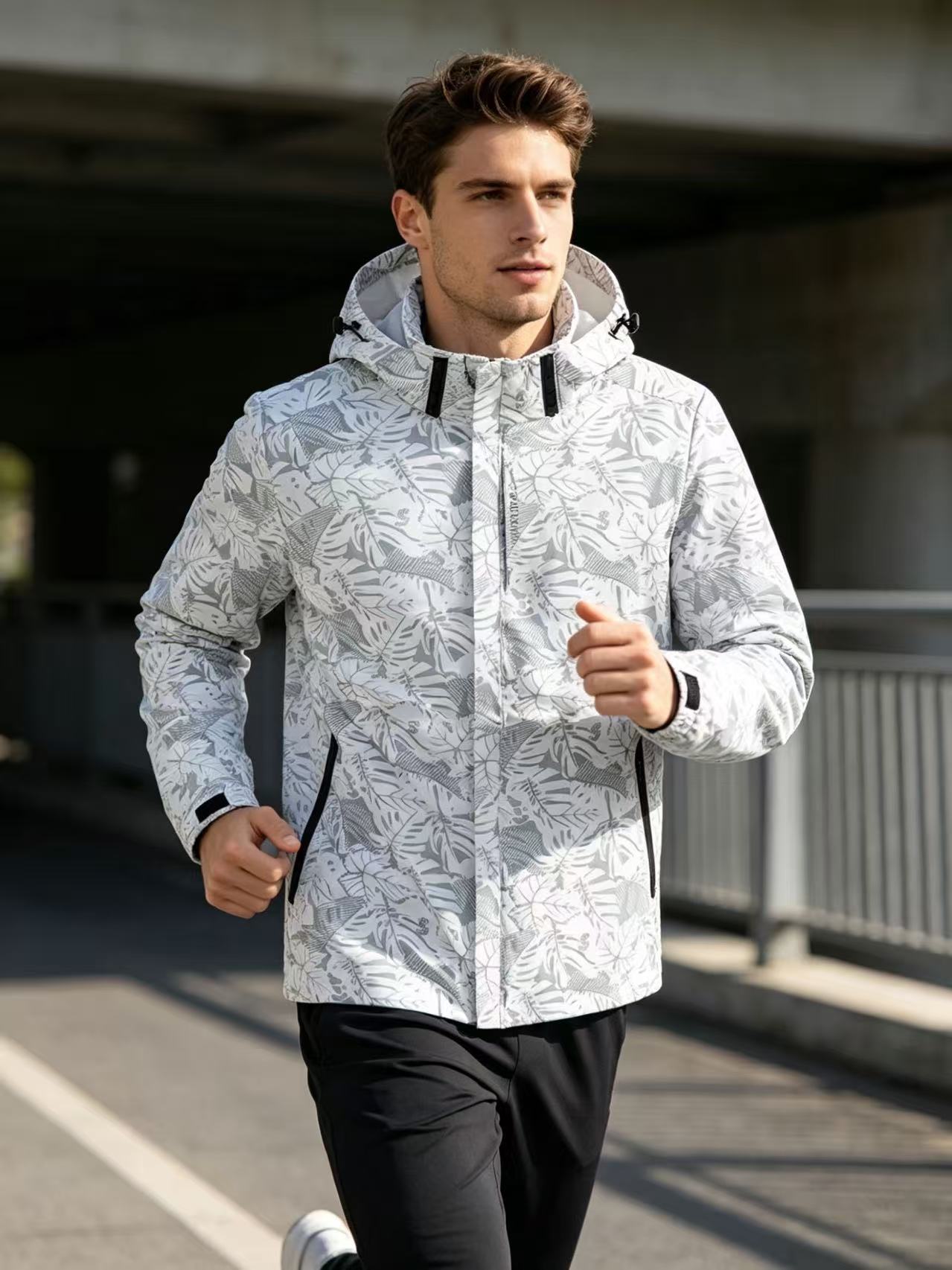男性の軽量服ウインドブレーカー屋外スポーツ軽量防風、キャンプ用品ハイキングフード付きシェル屋外コート