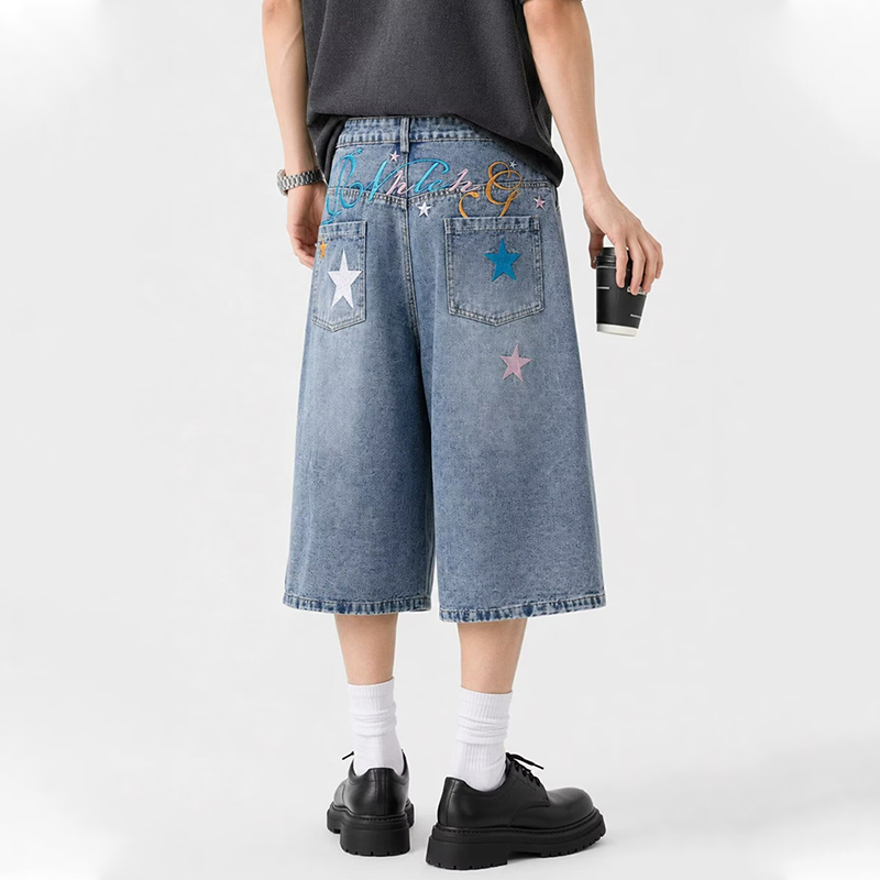 新しいレタースター刺繍だぶだぶのショートジーンズ男性のためのハイストリートファッションストレート Y2K Jorts アメリカンレトロブルーデニムショーツ