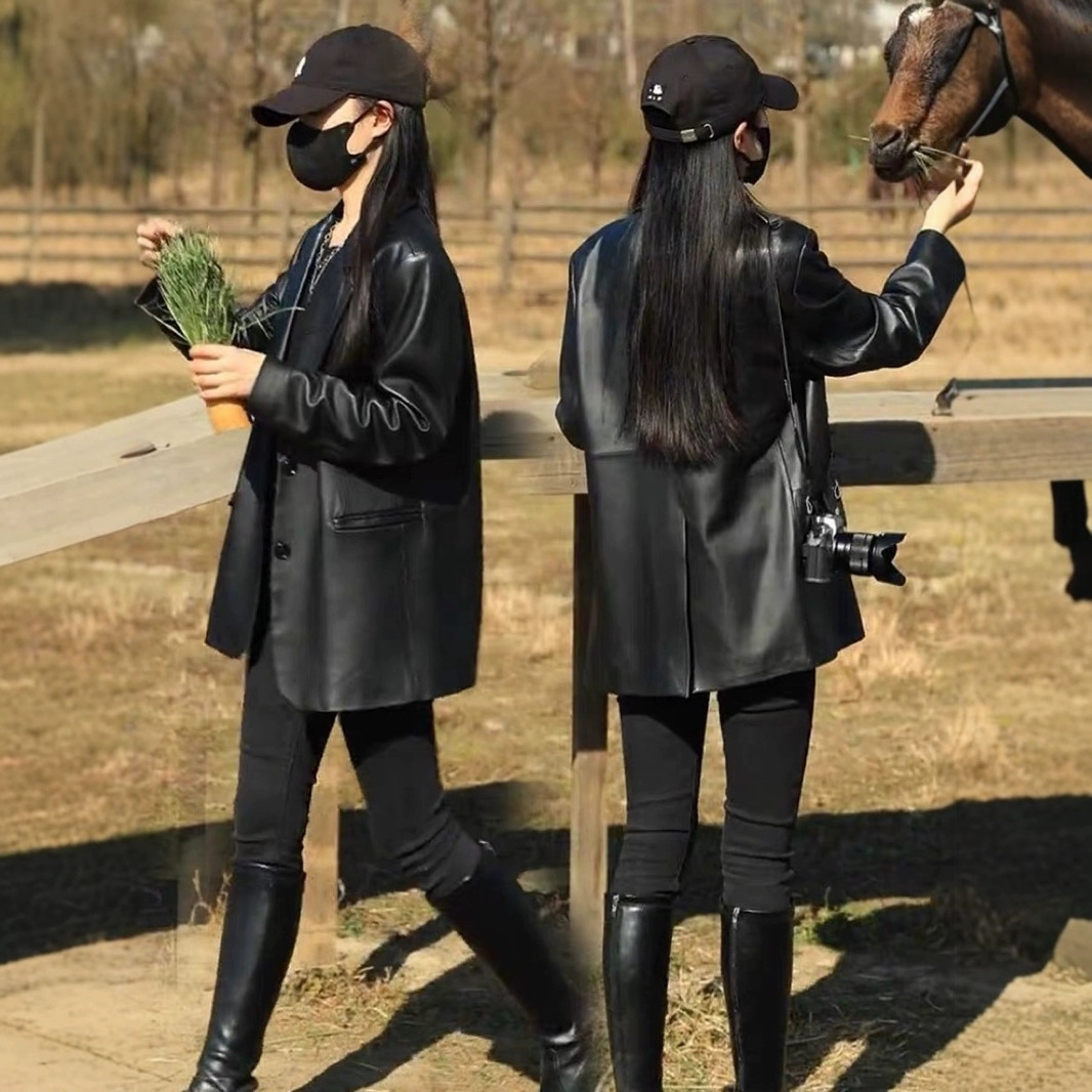 カジュアルレザー女性 2025 春/秋韓国スタイルバイカールーズファッショナブルな黒の小さなブレザー PU ジャケット
