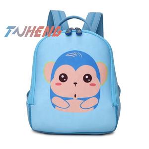 儿童防丢小学生书包，儿童背包卡通设计氯丁橡胶书包儿童