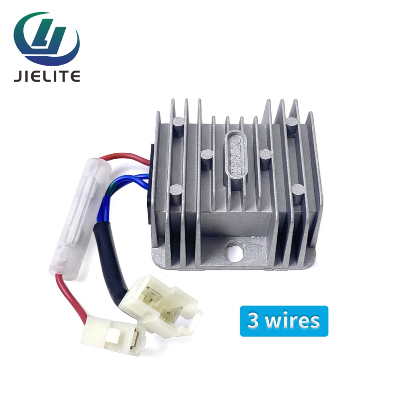 186F 178F 170F ディーゼルエンジン充電器 12V 発電機自動電圧レギュレータアクセサリー