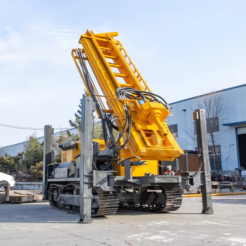 YG カスタマイズされた井戸掘削機 600 メートル 700 メートル 800 メートル井戸掘削リグ販売のためのカスタマイズされた穴あき岩掘削リグ