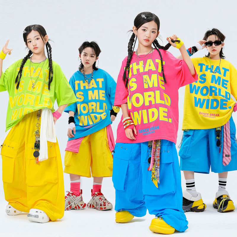 キッズ ヒップホップ ダンス 衣装 カラフル オーバーサイズ Tシャツ カーゴ パンツ ストリート ボーイズ ガールズ ジャズ ステージ パーティー カジュアル ストリートウェアに最適