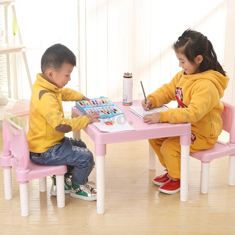 プラスチックテーブルと椅子セット子供用学習机家庭用学習机ライティング宿題の組み合わせ